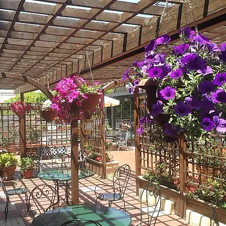Colonne - Alihotels 3*