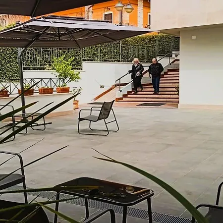Colonne - Alihotels 3*