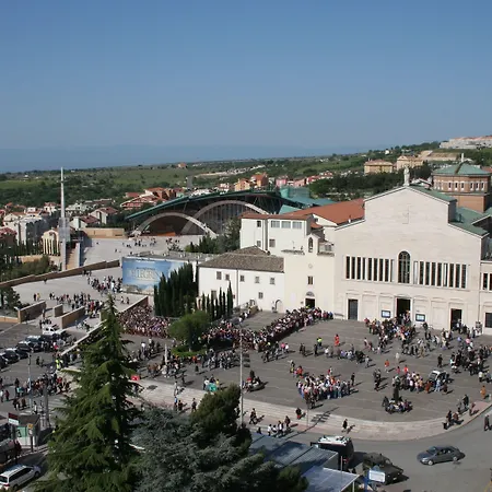 Colonne - Alihotels 3* San Giovanni Rotondo