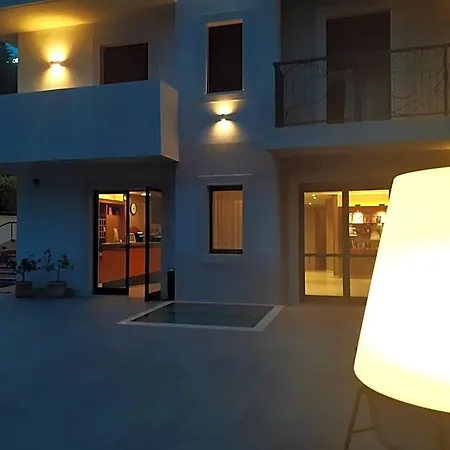 Hotel Colonne 3*