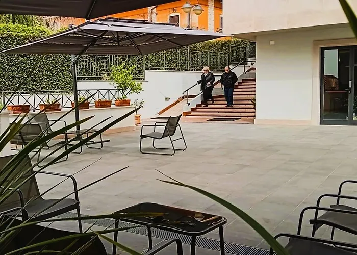 Colonne - Alihotels 3*