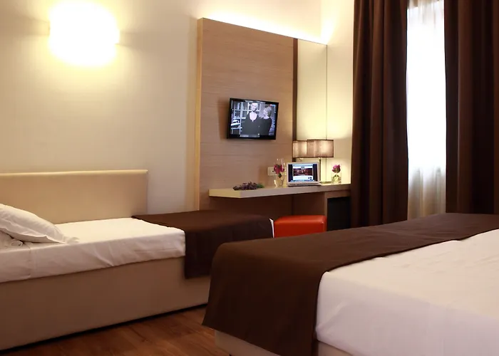 Colonne - Alihotels San Giovanni Rotondo