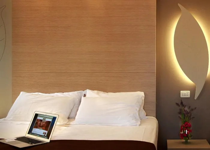 Colonne - Alihotels Hotel San Giovanni Rotondo