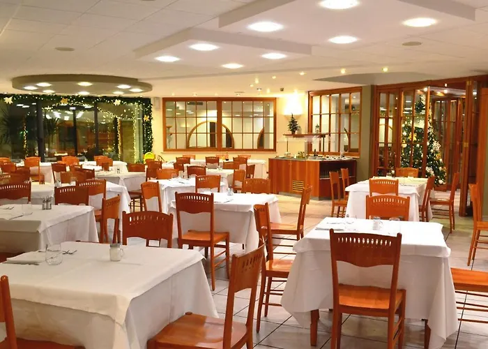 Colonne - Alihotels Hotel 3*